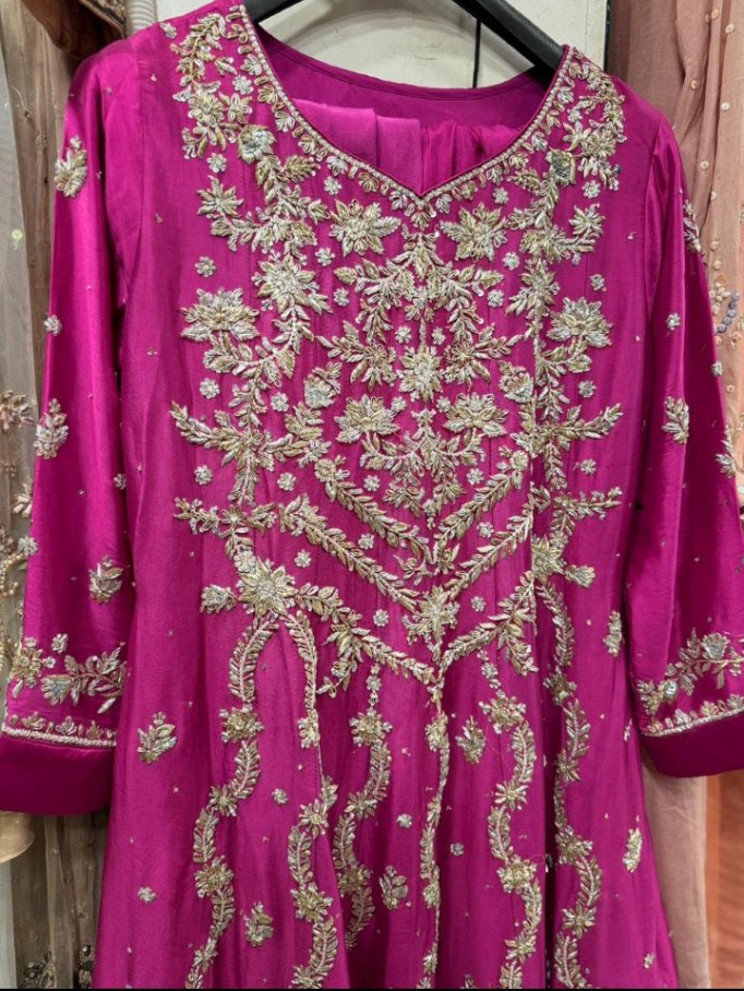 Shocking pink frok - Image 2